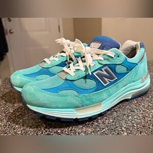 New Balance 992 Blue Silver Metallic
